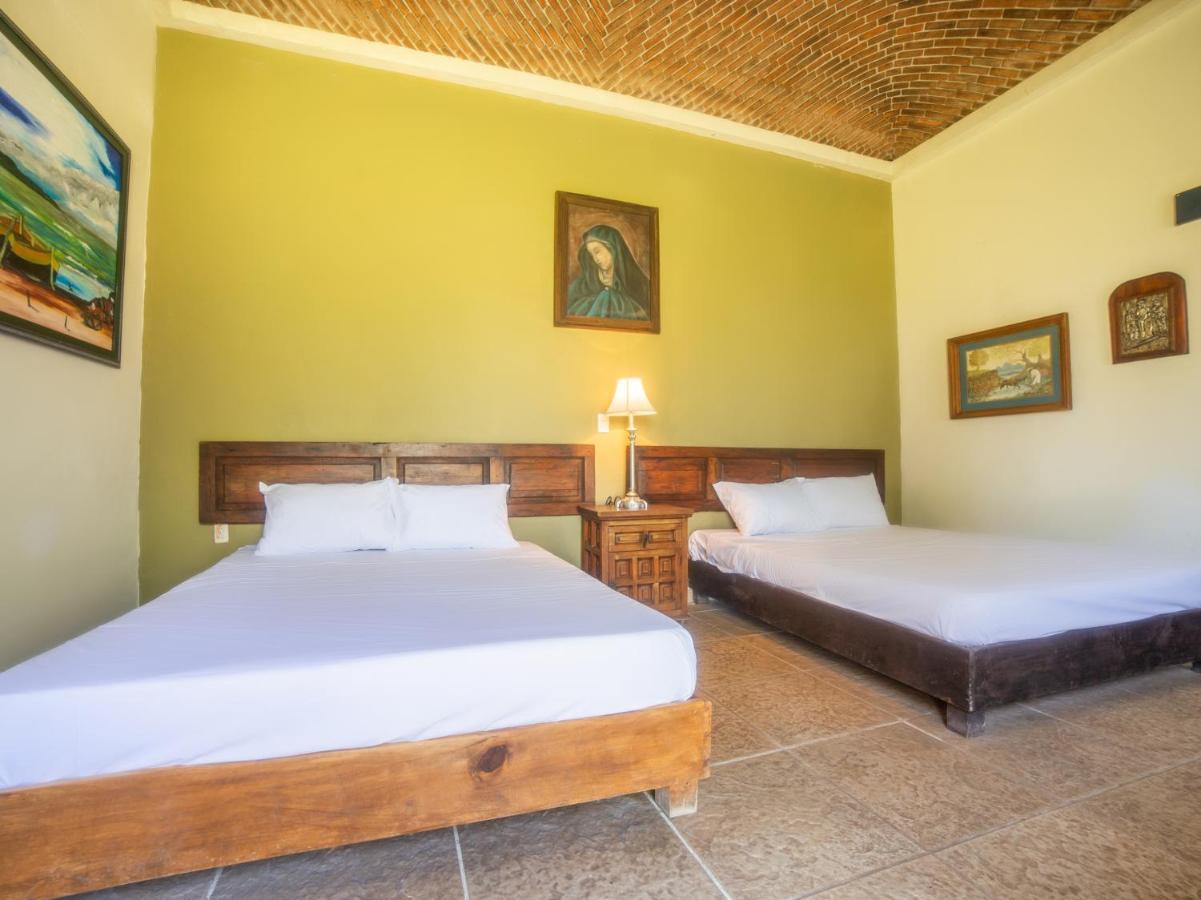 Hotel Hacienda Tzintzimeo Morelia Exterior foto